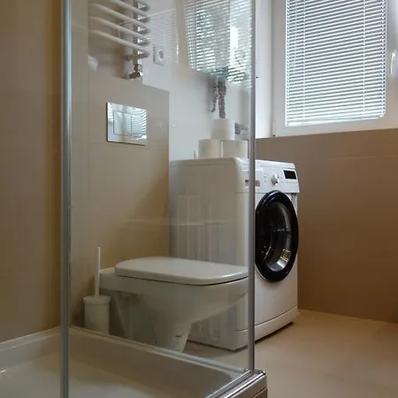 Family With 2 Bathrooms Sopot